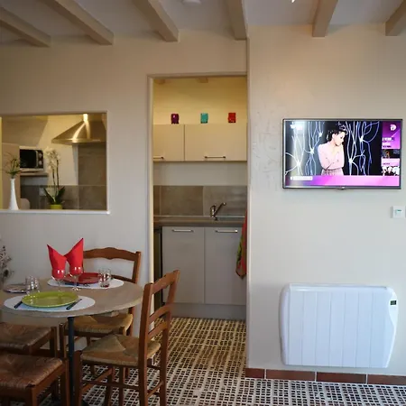 Сasa de vacaciones Le Petite écurie Terre-et-Marais