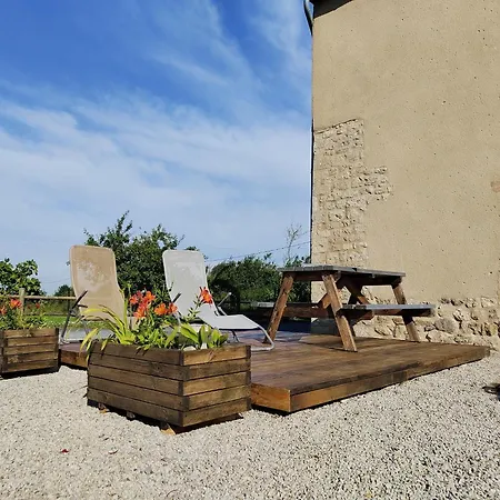Le Petite Ecurie Holiday home *